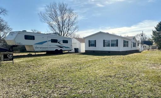 204 E 4th Street, Donnelly, MN 56235