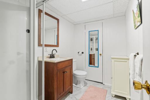 Lower level 3/4 bathroom