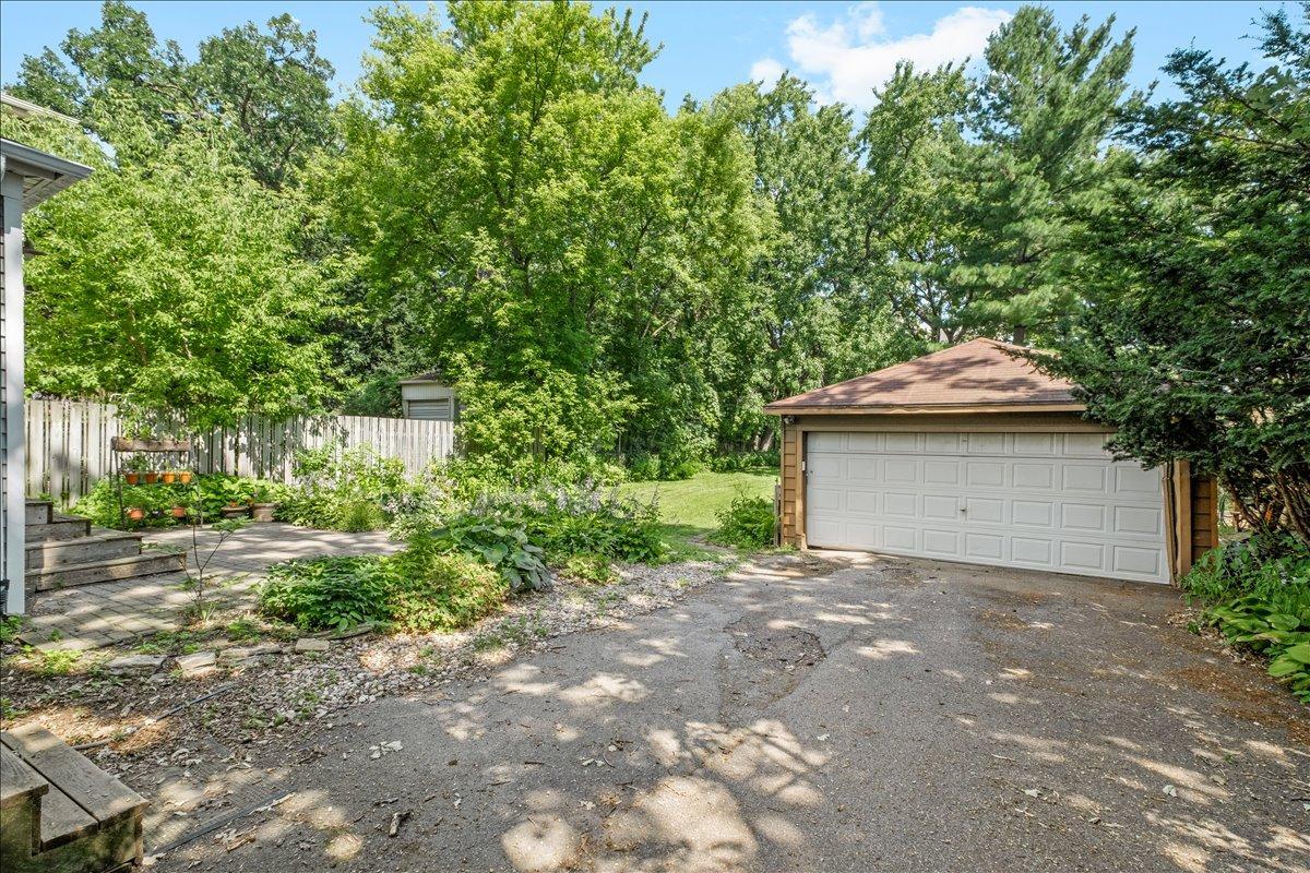 2 Car Garage