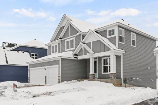 Photo of model home not all options may be included.