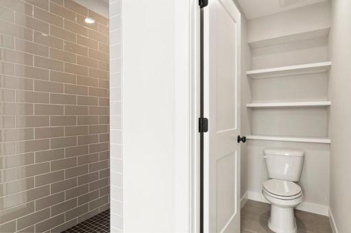 Photo of model home not all options may be included.
