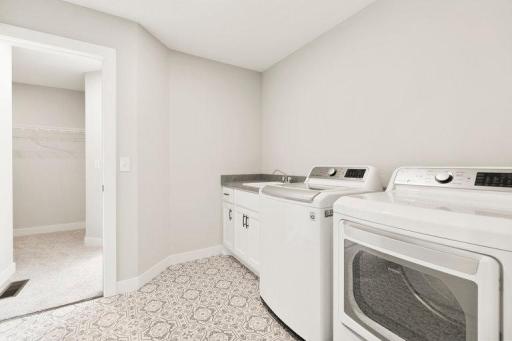 Photo of model home not all options may be included.