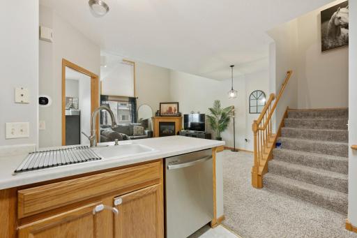 8622 Savanna Oaks Bay, K, Woodbury, MN 55125