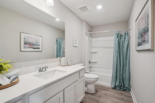 Upper level, hall bath. Model photo. Options and colors may vary.