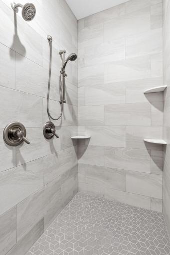 61-web-or-mls-21162 Keibler Ct-61 - Copy.jpg