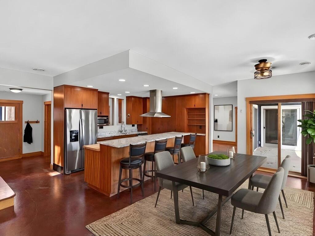 Gourmet Kitchen Overview: Updated kitchen with stainless steel appliances 34290 Lanesboro Ct North Branch MN 55056 USA-032-007-031staged-MLS_Size.jpg