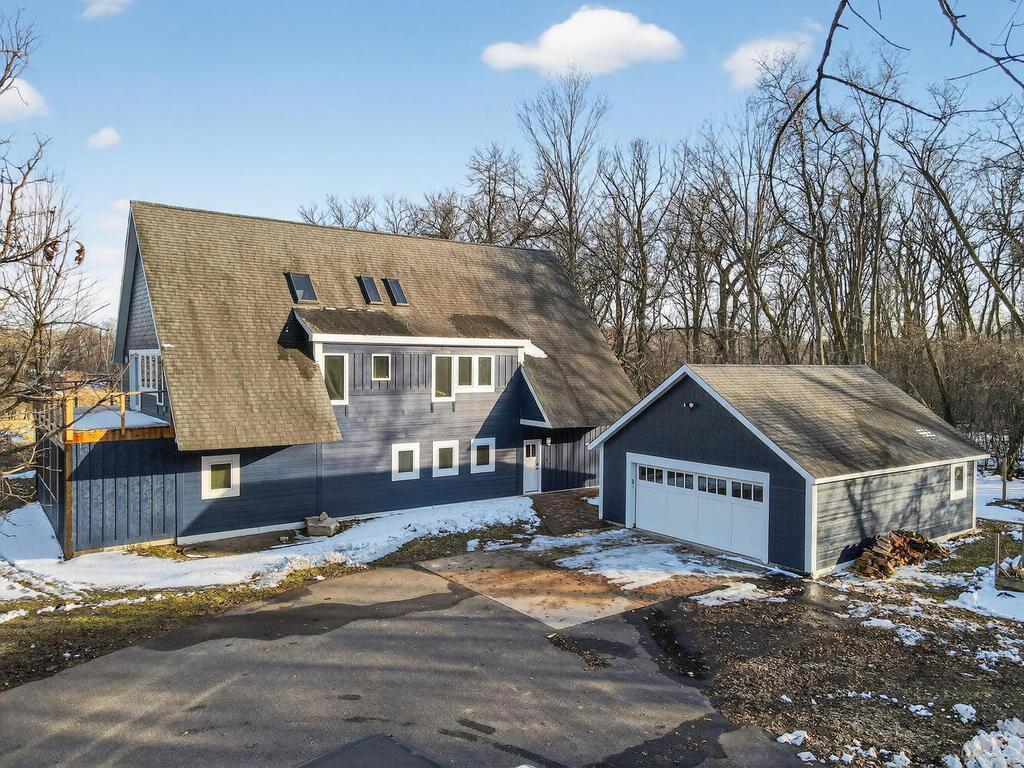 Heated Garage Space: Two car garage with workshop Workshop Ready Garage: Heated with geothermal system 34290 Lanesboro Ct North Branch MN 55056 USA-002-051-004-MLS_Size.jpg
