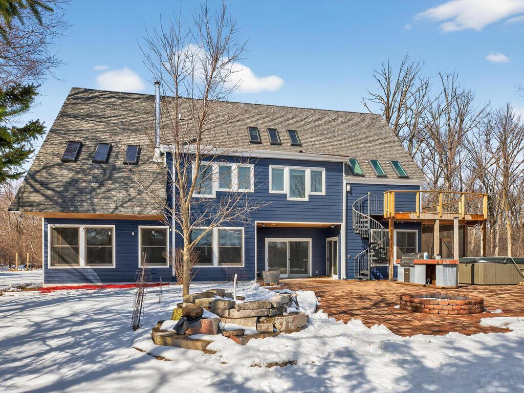 Outdoor Patio Living: Paver patio ideal for entertaining 34290 Lanesboro Ct North Branch MN 55056 USA-014-066-015-MLS_Size.jpg