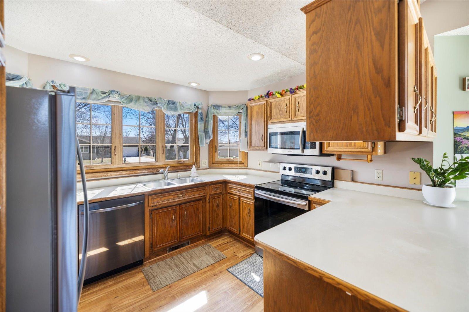 Kitchen- stainless steel appliances