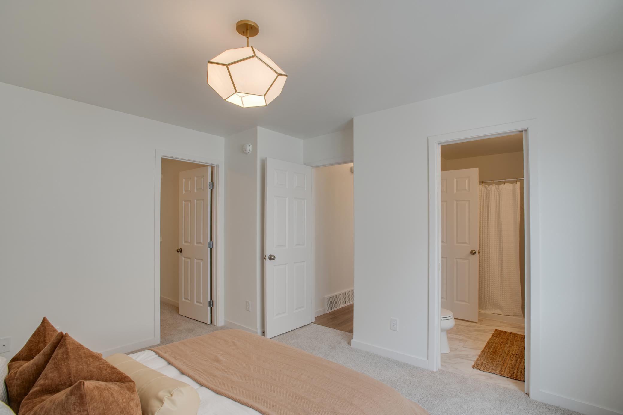 6737 32nd St S Fargo