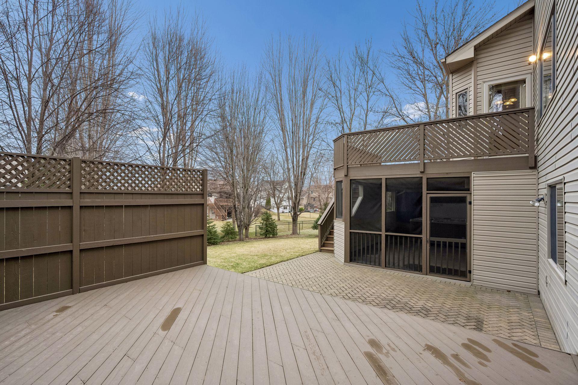 Private lower level deck