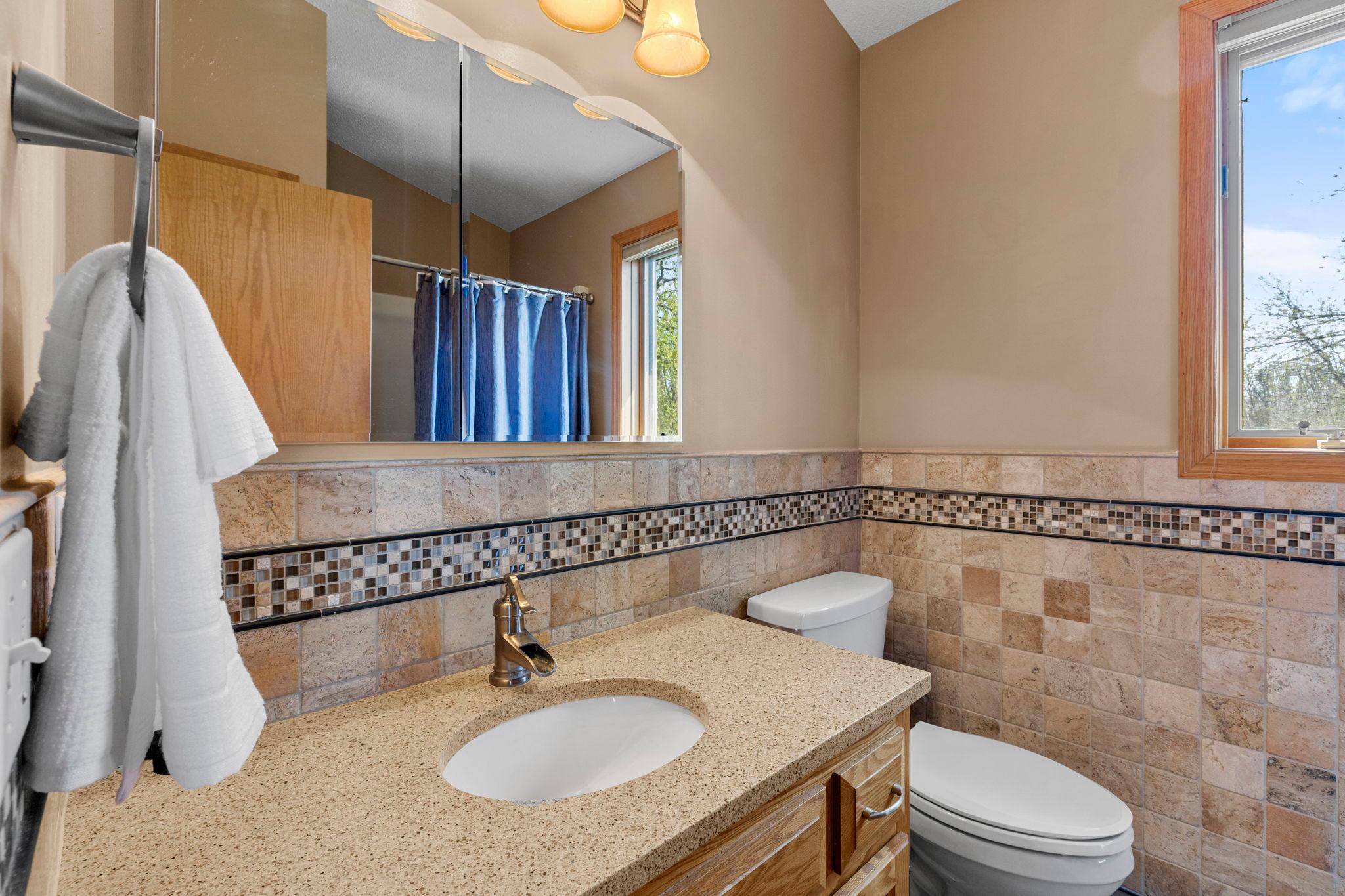 Primary ensuite 3/4 Bathroom, 20585 Georgia Ave Pl N