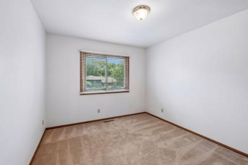 The same bedroom. This home has so many south facing windows!