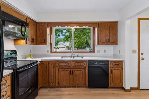 1165 Ravenswood Street, Shoreview, MN 55126