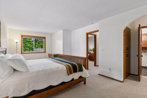 1165 Ravenswood Street, Shoreview, MN 55126