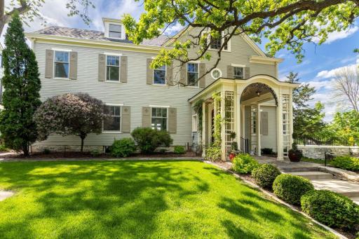 4300 Fremont Avenue S, Minneapolis, MN 55409