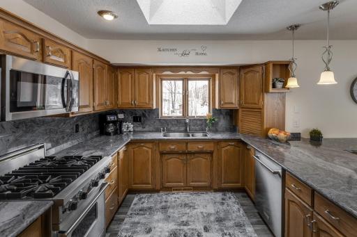 2585 State 200 NE, Remer, MN 56672