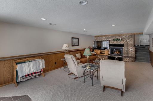 2585 State 200 NE, Remer, MN 56672