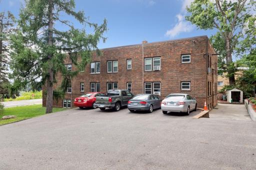 383 Grand Avenue, 9, Saint Paul, MN 55102