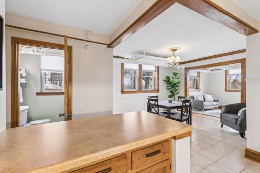 383 Grand Avenue, 9, Saint Paul, MN 55102