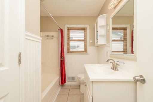 7941 Monroe Street NE, Spring Lake Park, MN 55432