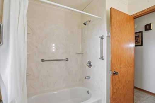 821 Elm Street W, Norwood Young America, MN 55368