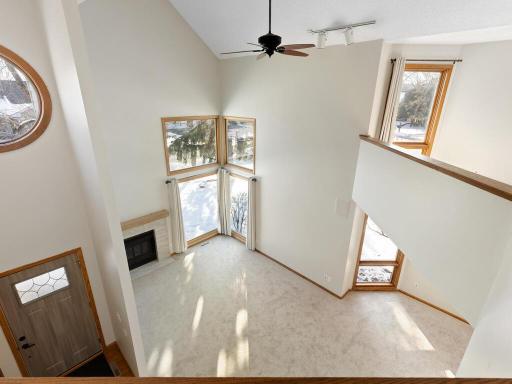 6868 Stonewood Court, Eden Prairie, MN 55346