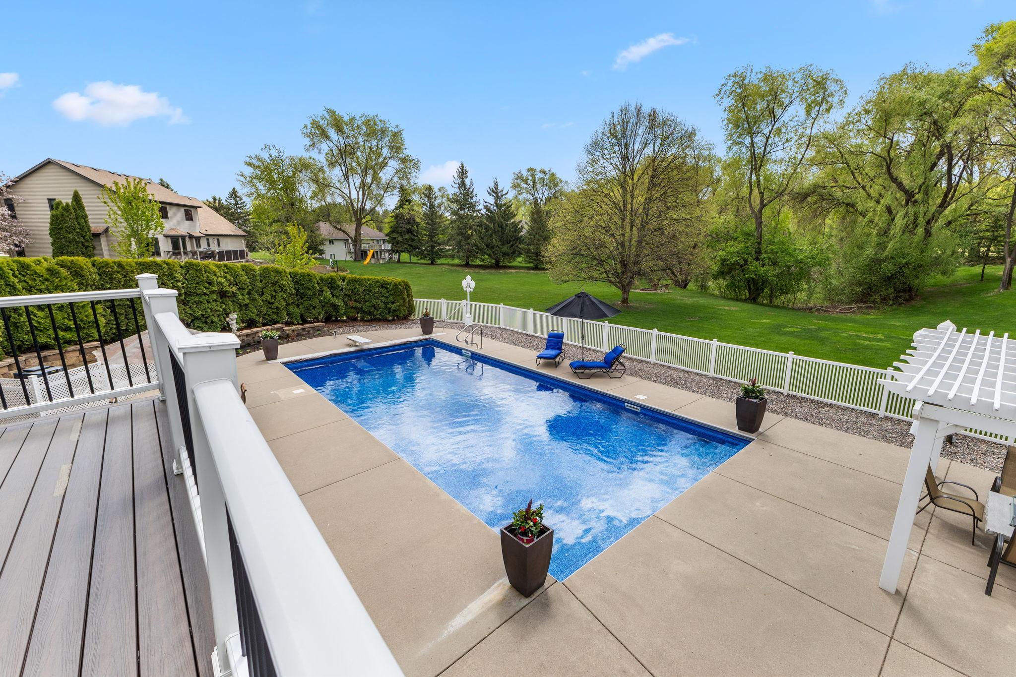 Vivid Spaces_ 652 136th Ln NE_53.jpg
