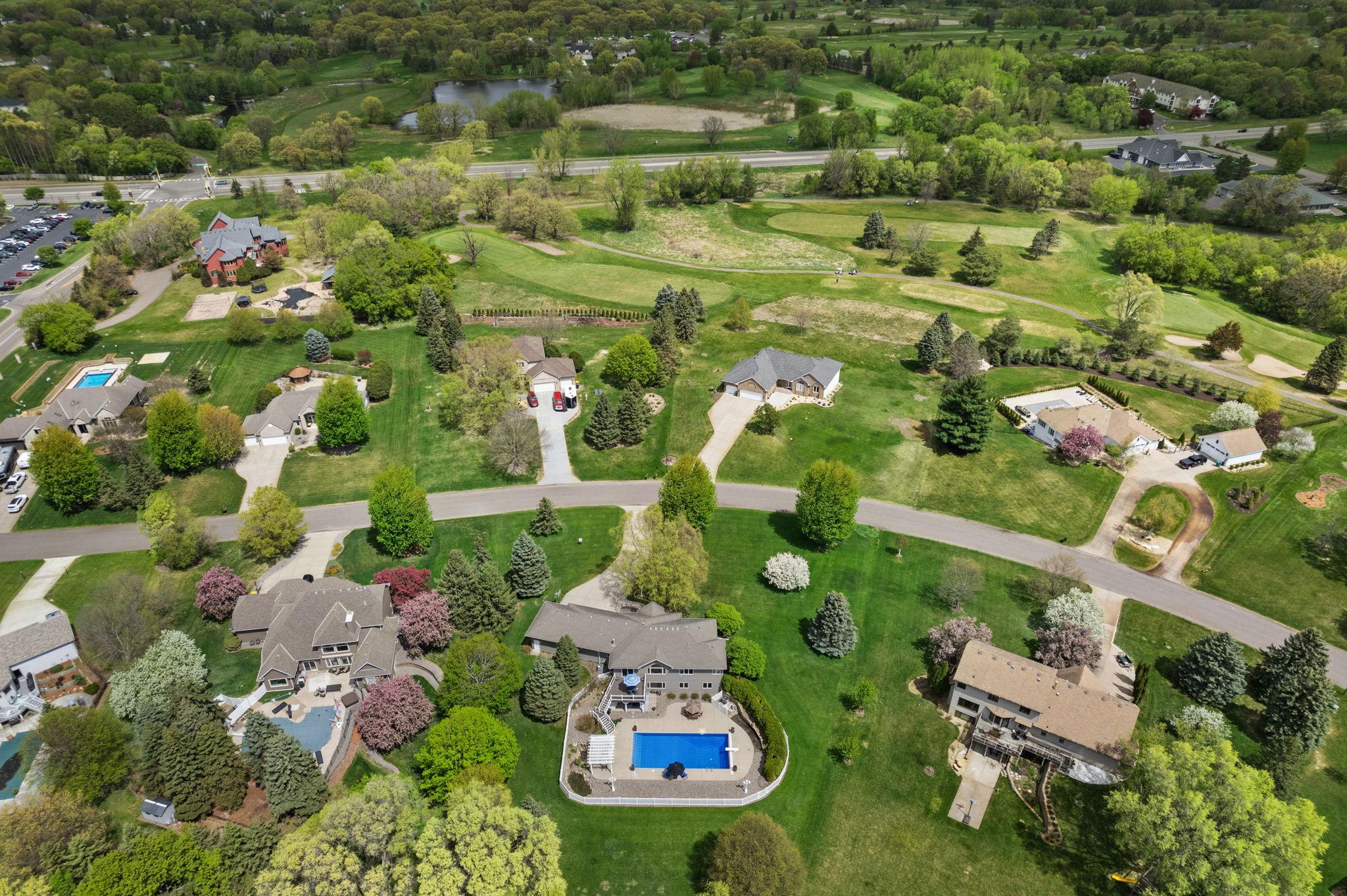 Vivid Spaces_ 652 136th Ln NE_07.jpg
