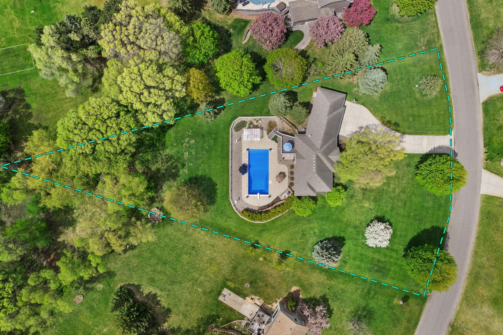 Vivid Spaces_ 652 136th Ln NE_66.jpg