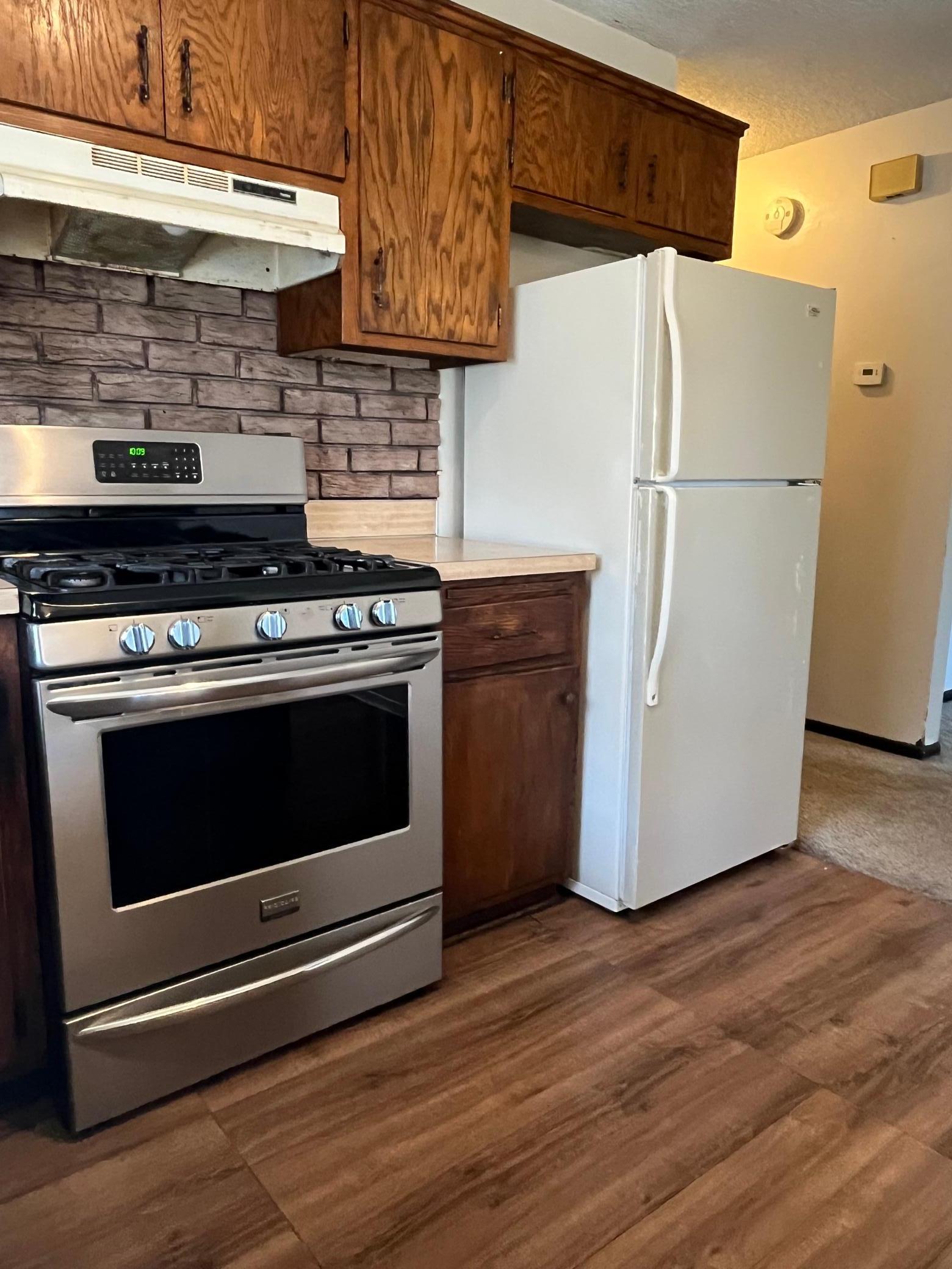 Appliances (dishwasher too)