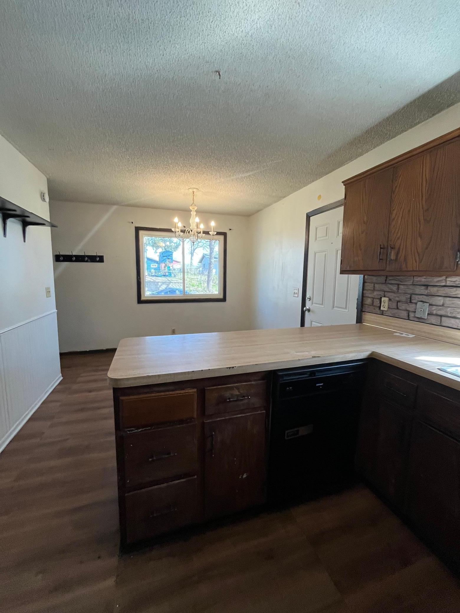 Kitchen/Dining Room Combo