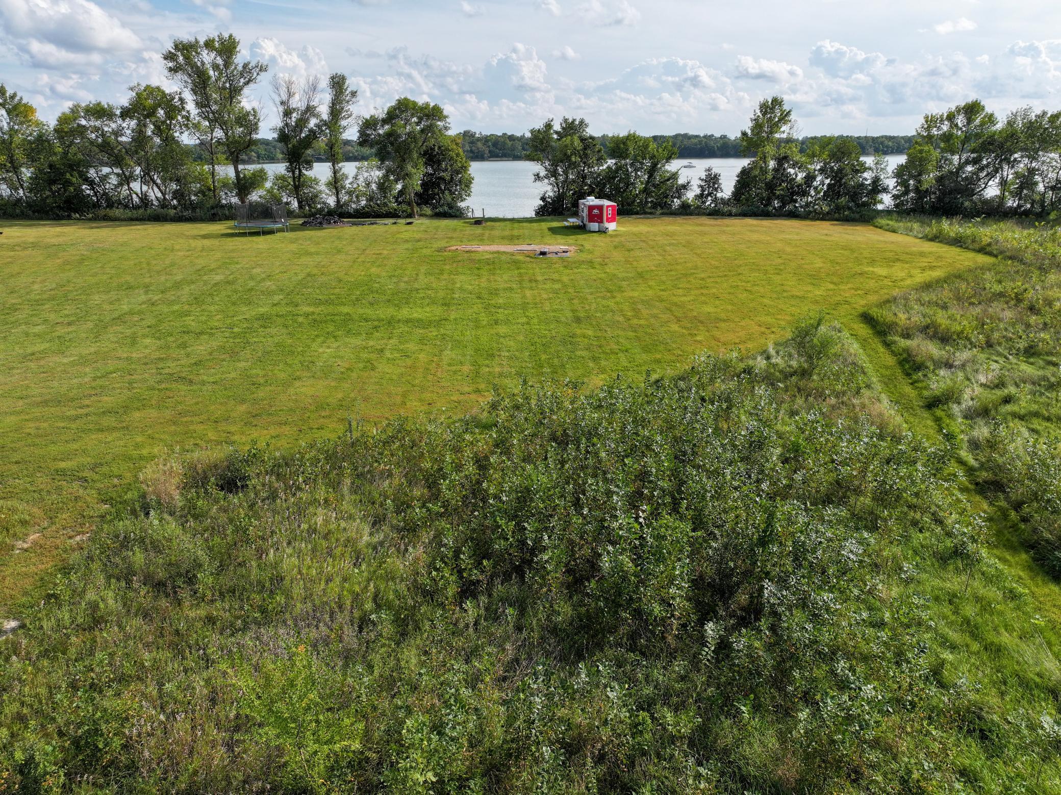 Build your dream home here.