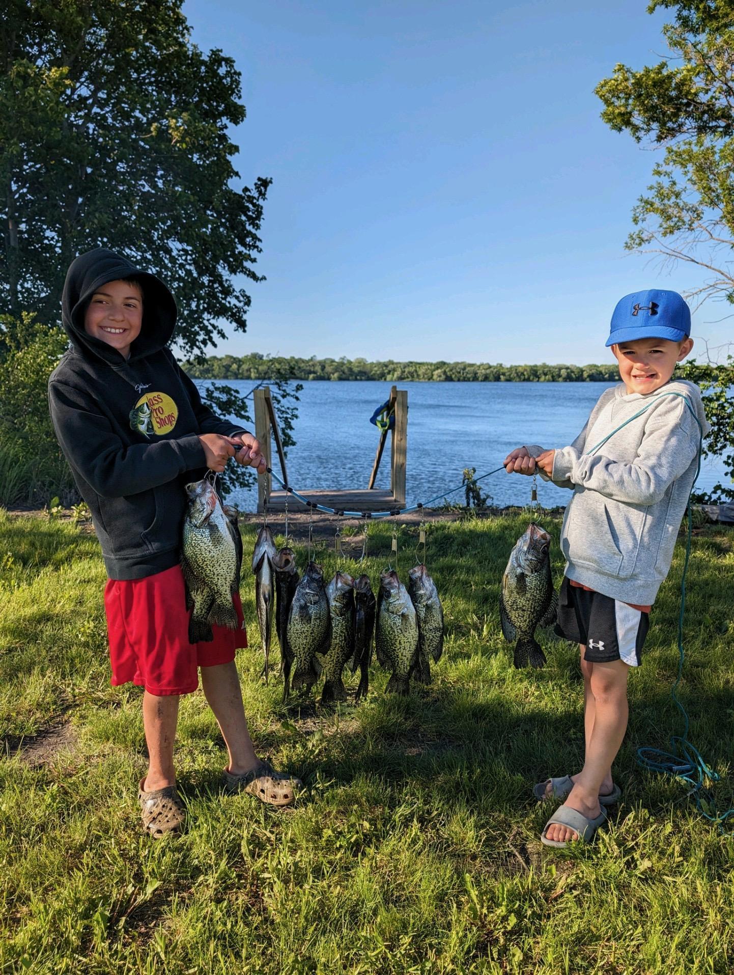 What a stringer-look at those smiles!