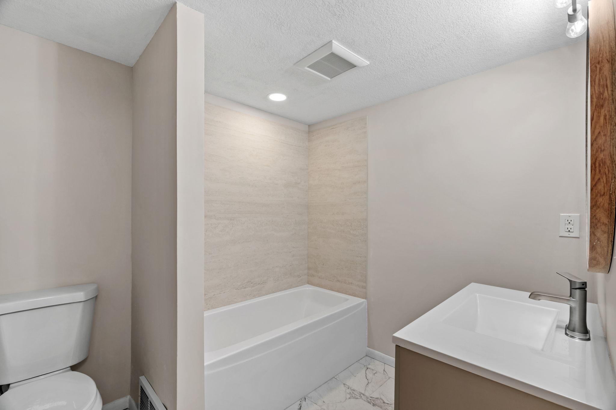 Lower Level Full Bathroom