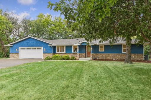 Photo for 12516 Dominick Circle, Minnetonka, MN 55343 - listing #7025424 12516 Dominick Circle, Minnetonka, MN 55343