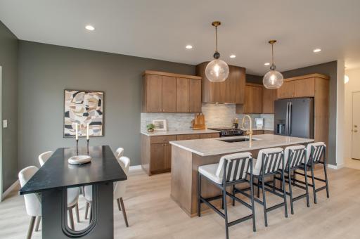 2523 36th Avenue S, Moorhead, MN 56560