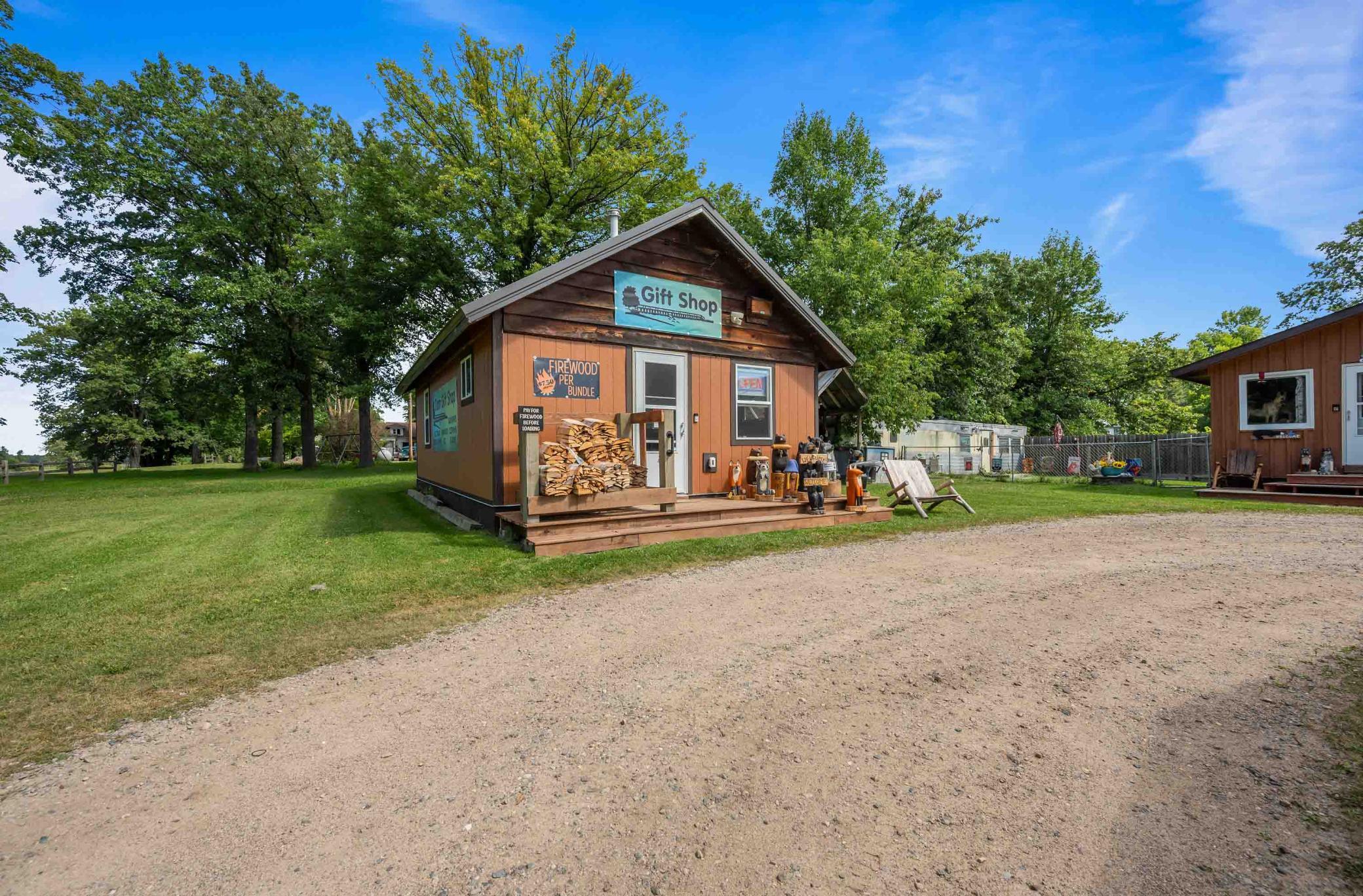 Gift shop