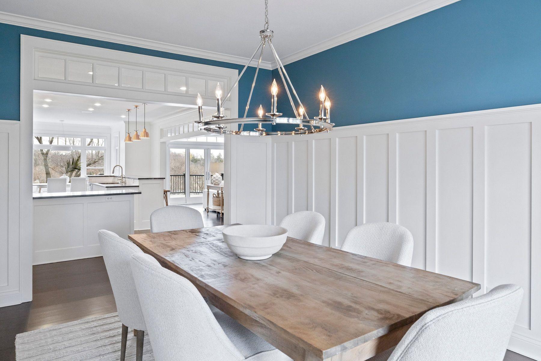 Formal dining room adjacent to kitchen