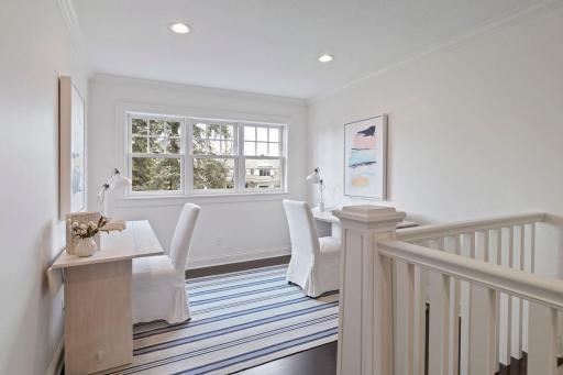 5121 Mirror Lakes Drive, Edina, MN 55436