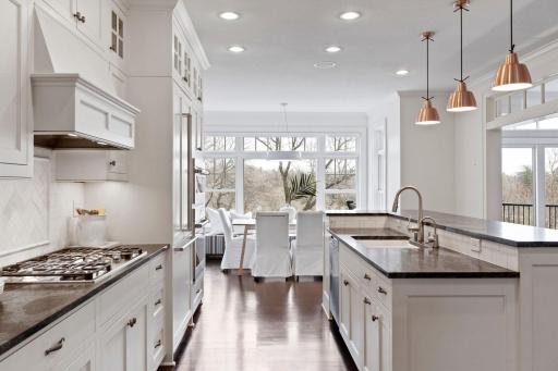 5121 Mirror Lakes Drive, Edina, MN 55436