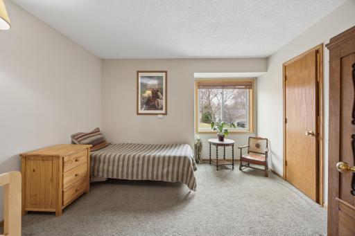 12975 Garner Lane, Saint Paul, MN 55124