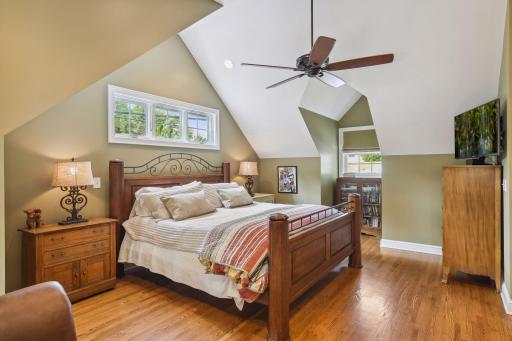5423 Abbott Place, Edina, MN 55410