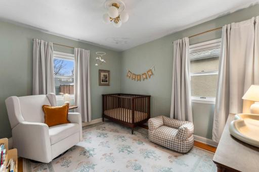 58-web-or-mls-5455 Shoreview Ave-153.jpg