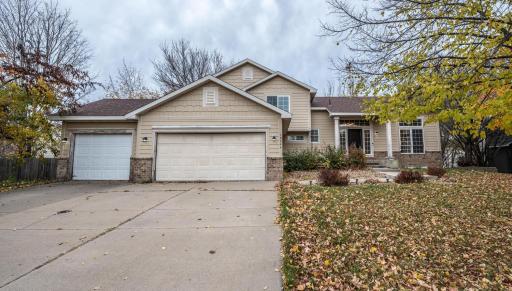 18644 85th Avenue N, Maple Grove, MN 55311