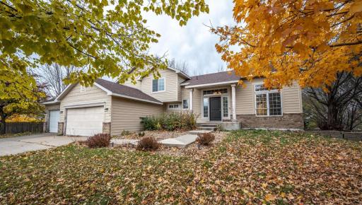18644 85th Avenue N, Maple Grove, MN 55311
