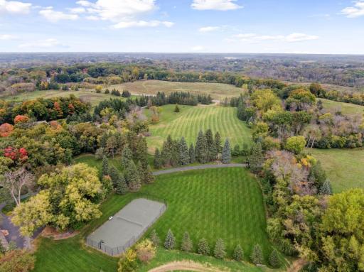 4245 Bayside Road, Maple Plain, MN 55359