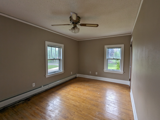 215 W Arrowhead Road, Duluth, MN 55803