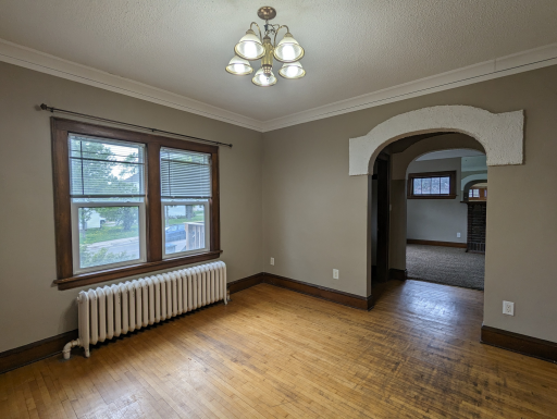 215 W Arrowhead Road, Duluth, MN 55803