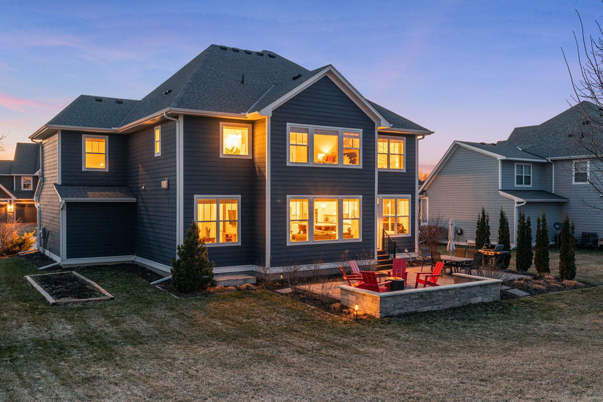 4-web-or-mls-1640 Dutch Lake Dr-83.jpg